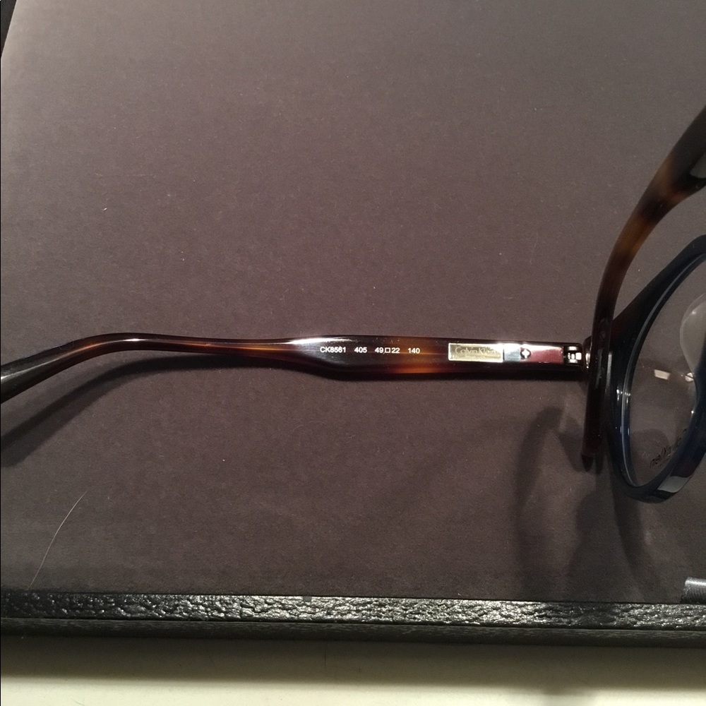 NWOT Calvin Klein eyeglasses - Picture 6 of 6